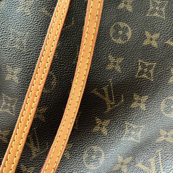 Authentic Louis Vuitton nevefull gm - Picture 15 of 15